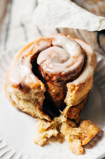Cinnamon Buns 4-pk