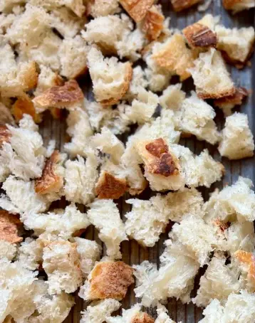 Sourdough Stuffing Bread(24 oz)